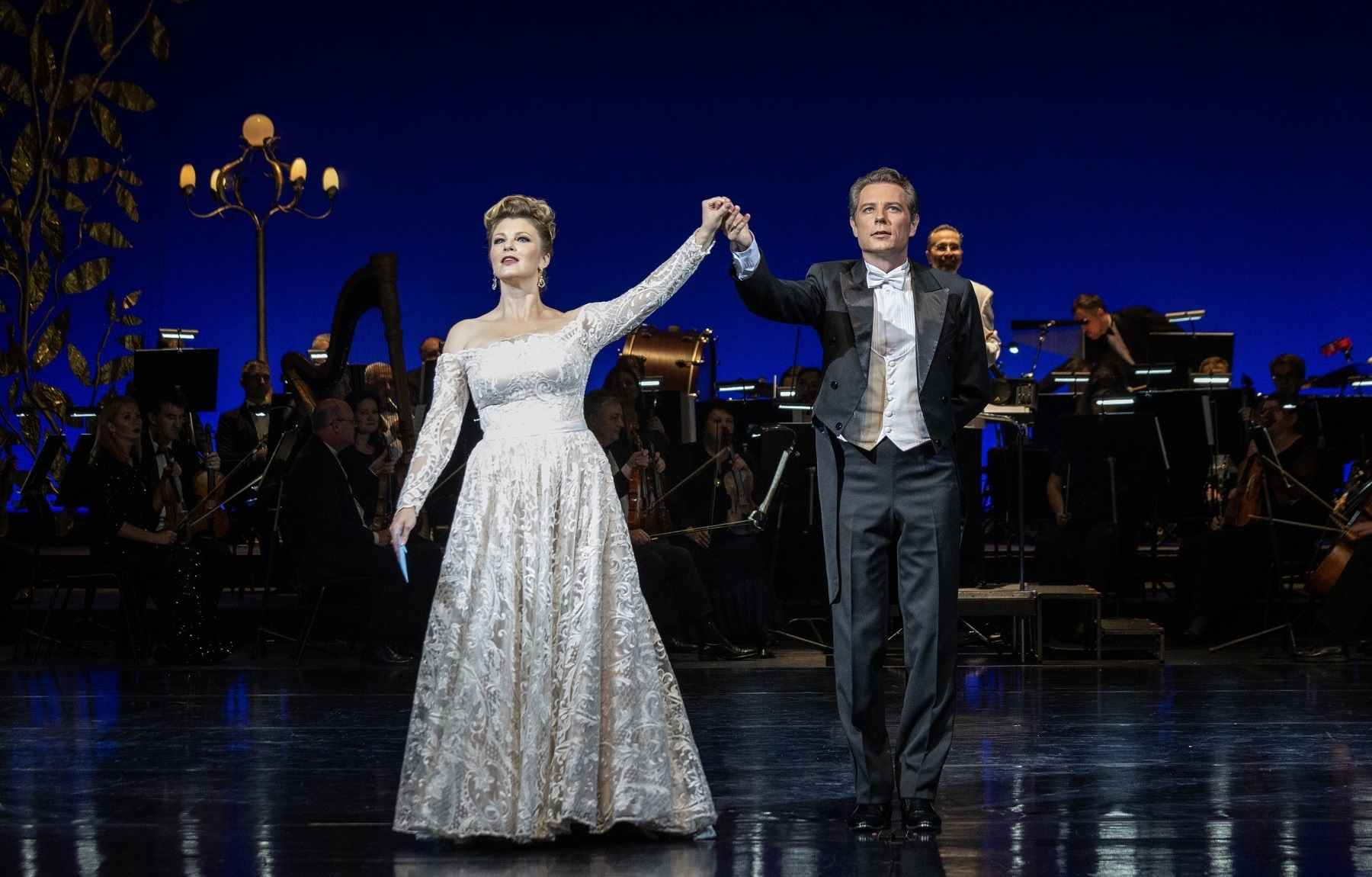 Концерт "Легар-гала" в Москве. Наталья Савченко и Олег Ромашин Концерт "Легар-гала" в Москве. Наталья Савченко и Олег Ромашин