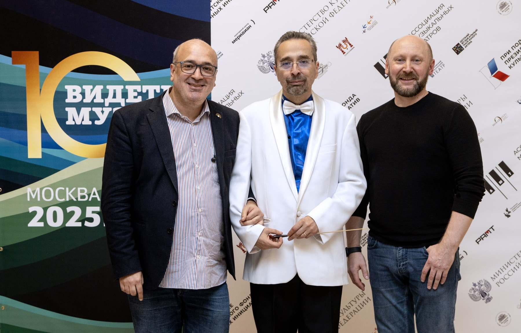 Художественный руководитель Фестиваля Георгий Исаакян, Андрей Алексеев, Владимир Романовский Художественный руководитель Фестиваля Георгий Исаакян, Андрей Алексеев, Владимир Романовский