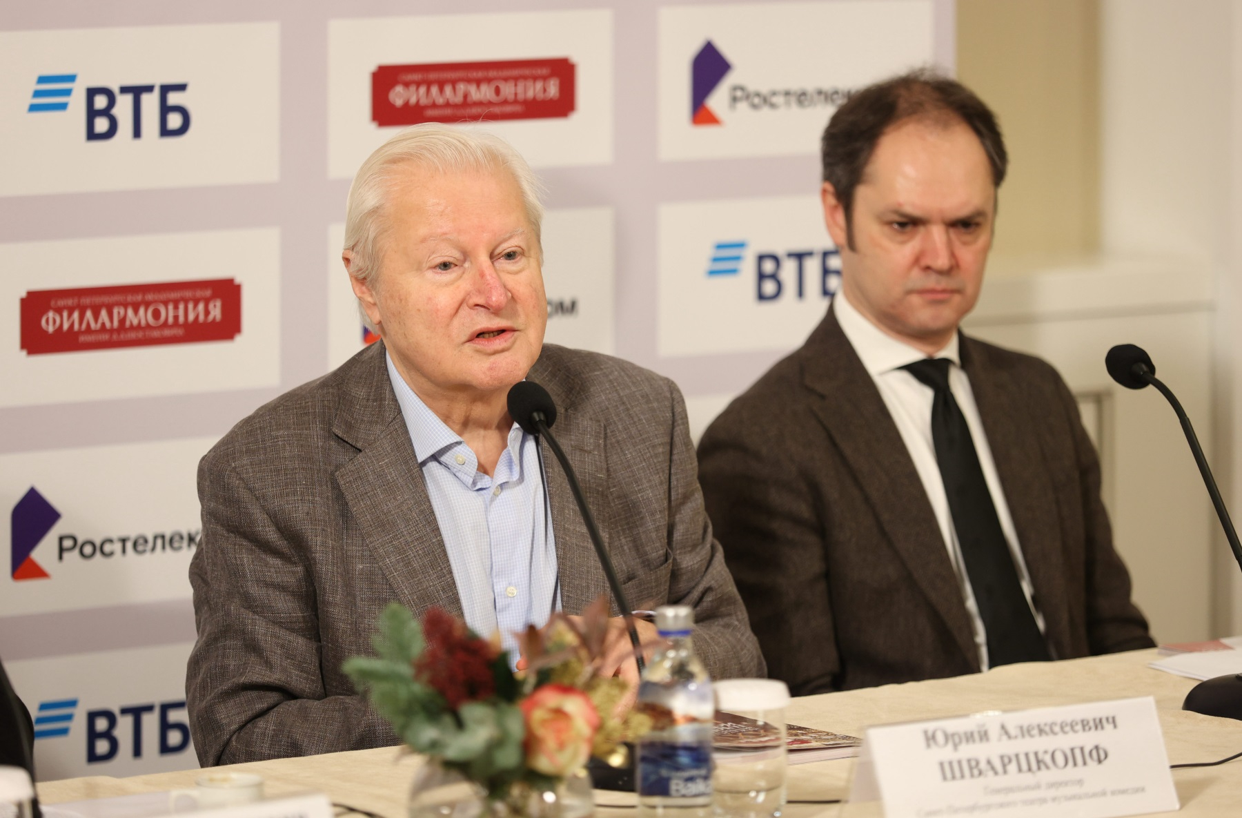 Генеральный директор театра Юрий Шварцкопф Генеральный директор театра Юрий Шварцкопф